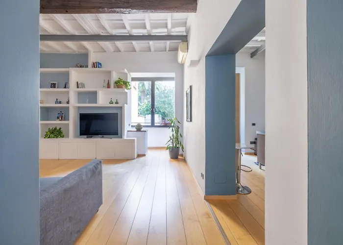 Boschetto Apt - Homkeey Apartments